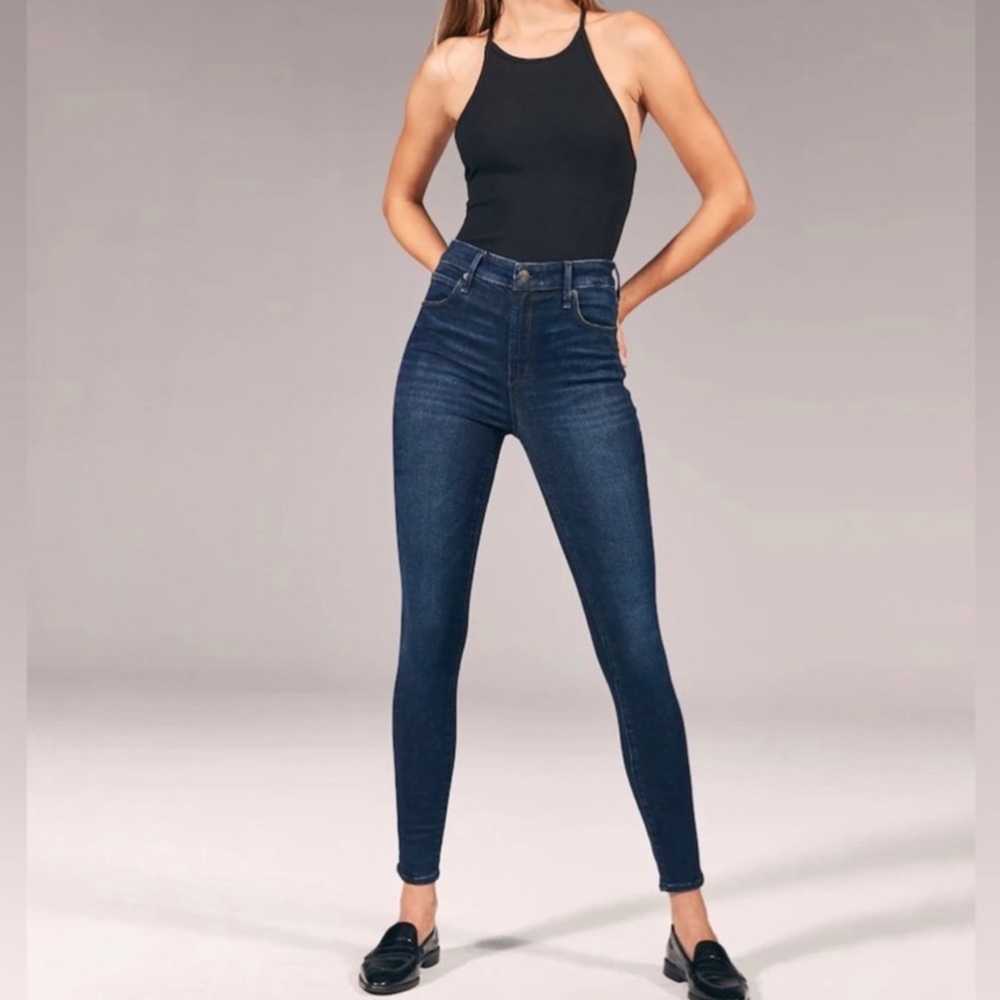 Abercrombie Simone High Rise Super Skinny Size 0s.